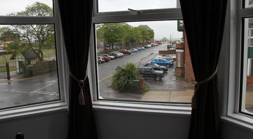 Image 7