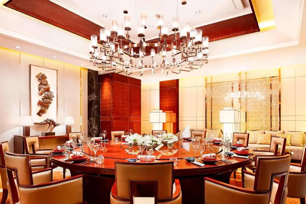 Sheraton Grand Zhengzhou Hotel - фото 39