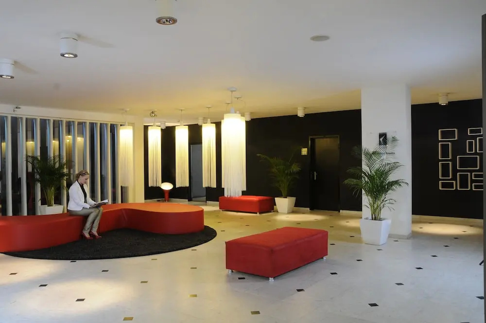 Hotel photo 2