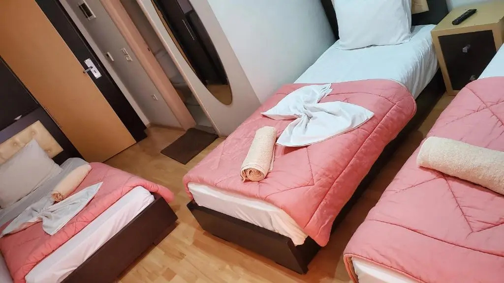 Shehu Hotel - Chambres