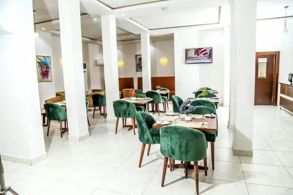 Hotel photo 6