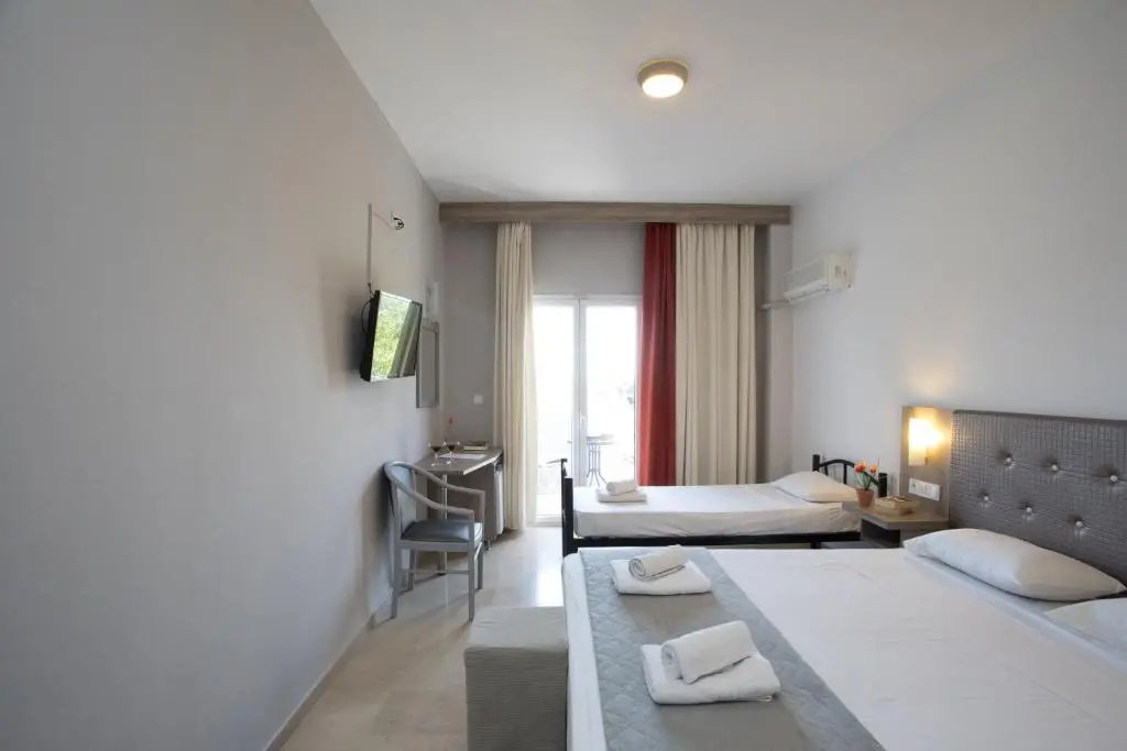 Silver Bay Hotel - Chambres