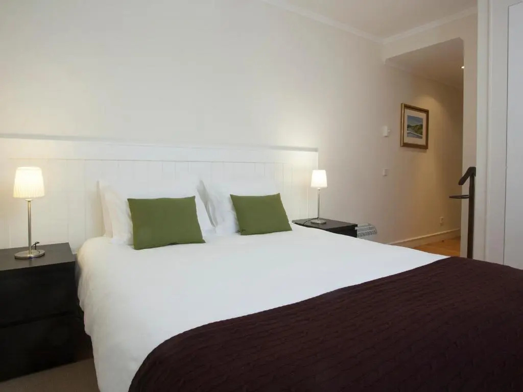 Deluxe Double room with river view (full double bed)