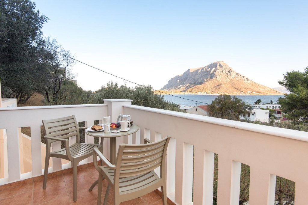 Balcony & Terrace