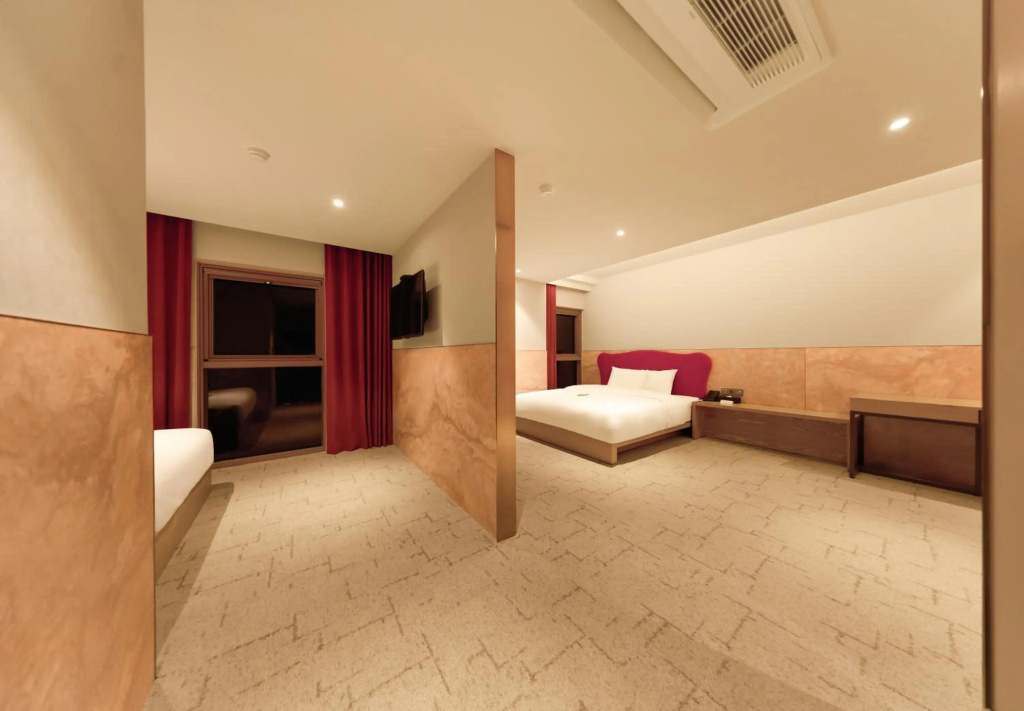 Capace Hotel — 5