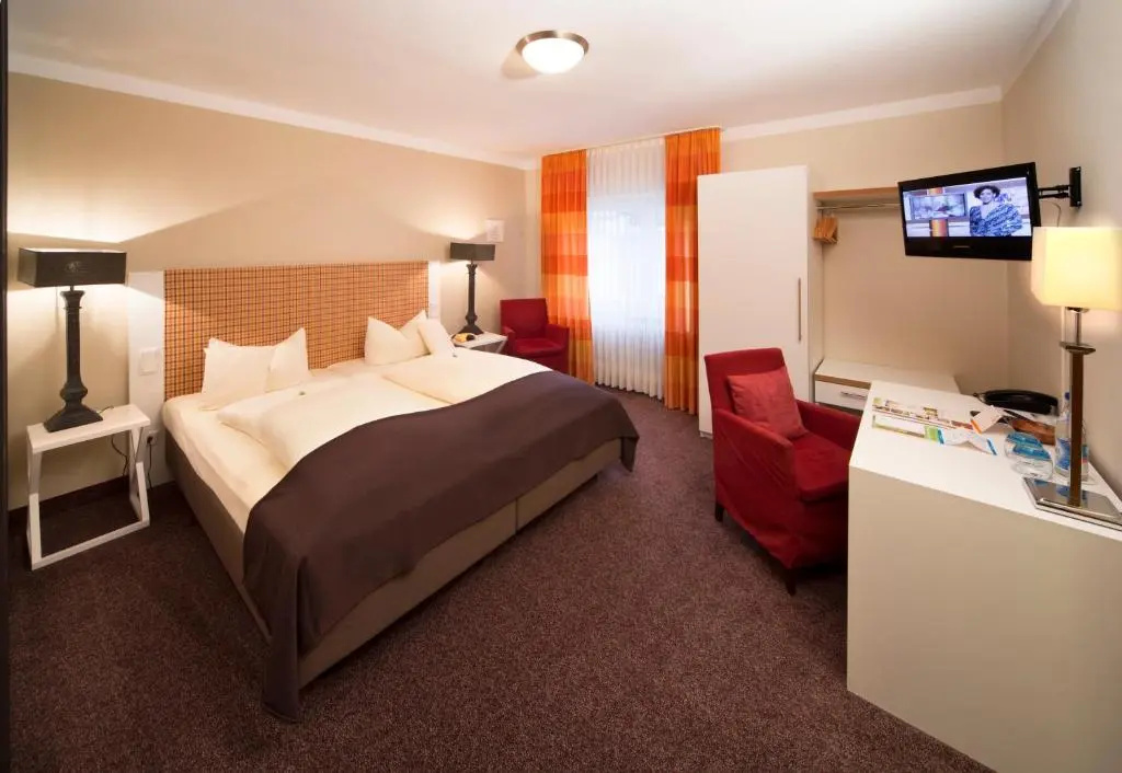 Flair Hotel Zum Storchen - Chambres