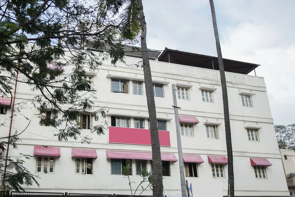 Stopovers Serviced Apartment Jayanagar by OYO Rooms
