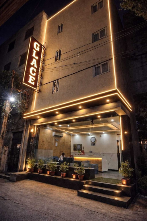 Hotel Glace