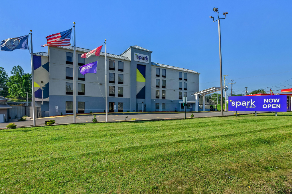 Spark by Hilton Wytheville East Main Street