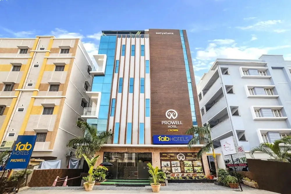Prowell Crown Madhapur by FabHotels