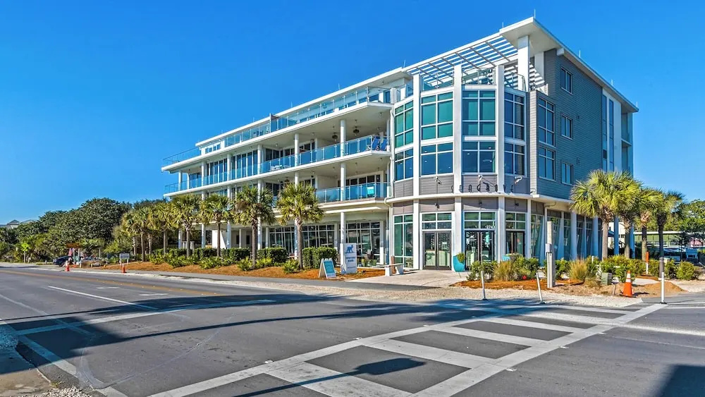 Pet Friendly on Canal in Old Seagrove - Next to Seaside & 3 Blocks to Beach!