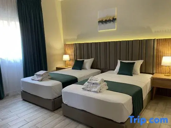 Standard Double room (twin beds)