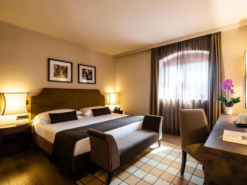Hotel photo 2