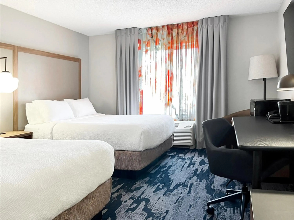 Fairfield Inn & Suites by Marriott Rogers - Général