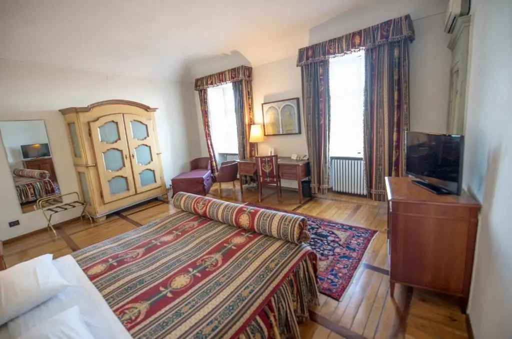 Castello Rosso - Chambres