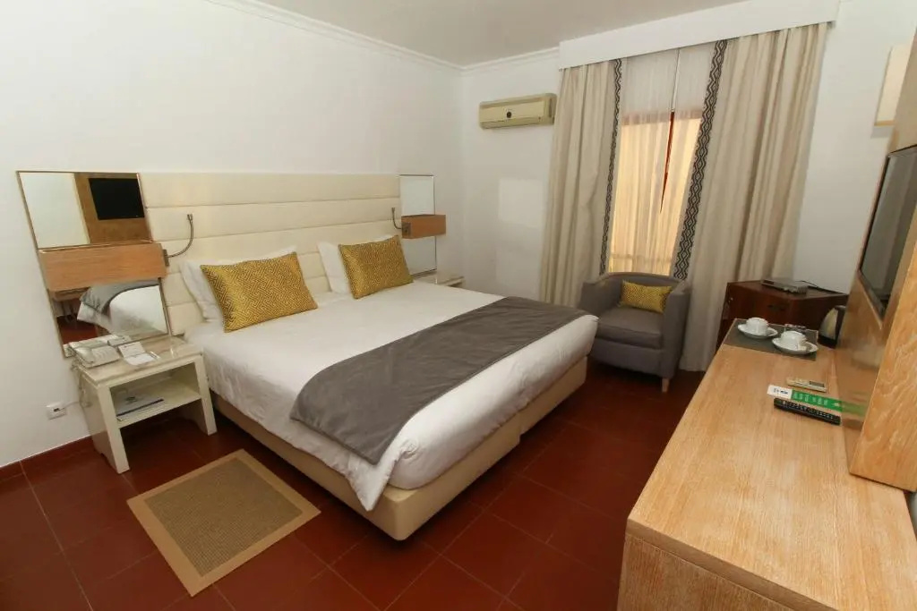 Best Western Hotel Dom Bernardo - Chambres