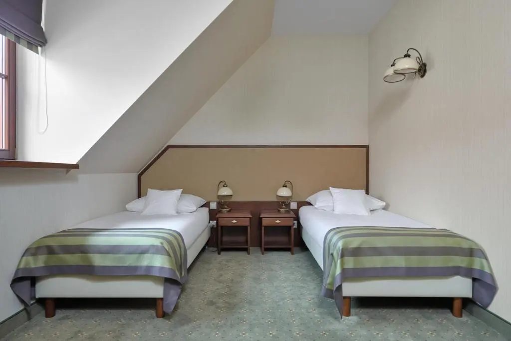 Hotel Poledno - Chambres