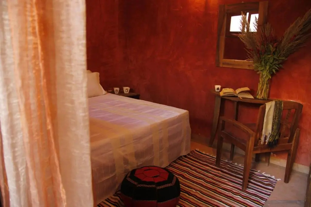Classic Double room (full double bed)