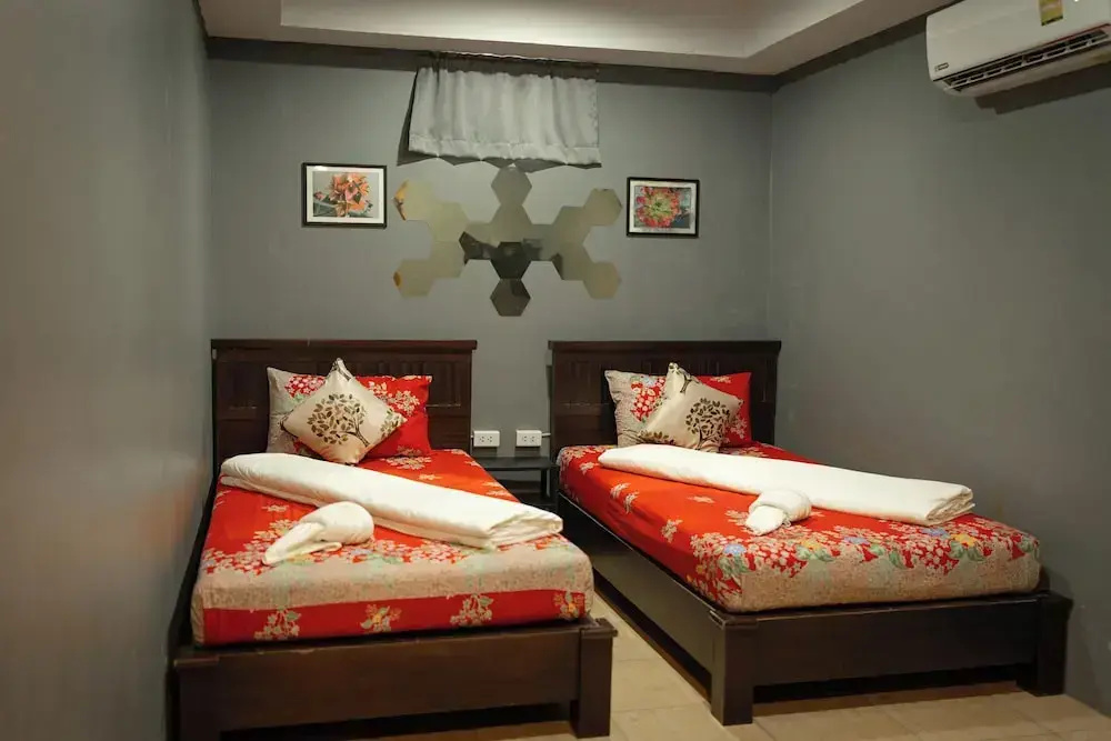 Standard Double room (twin beds)