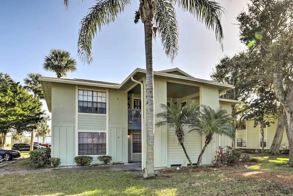 Sunny St Augustine Condo w/ Wifi - Walk to Beach!