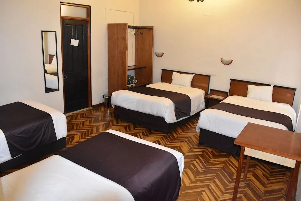 Colonial Plaza Hotel - Général