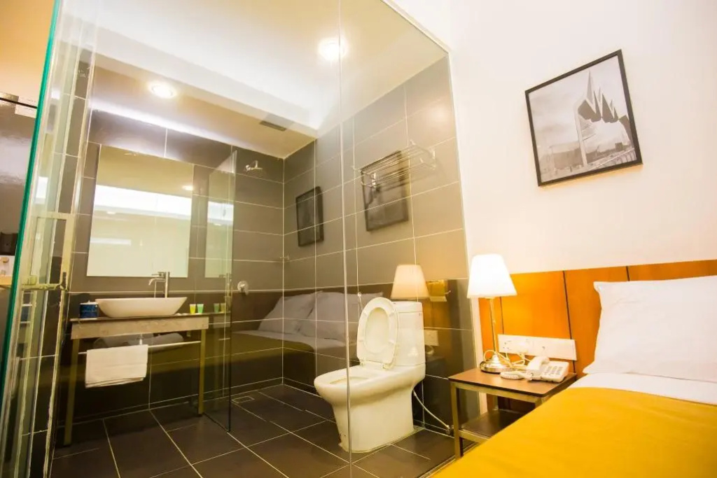 Economy room