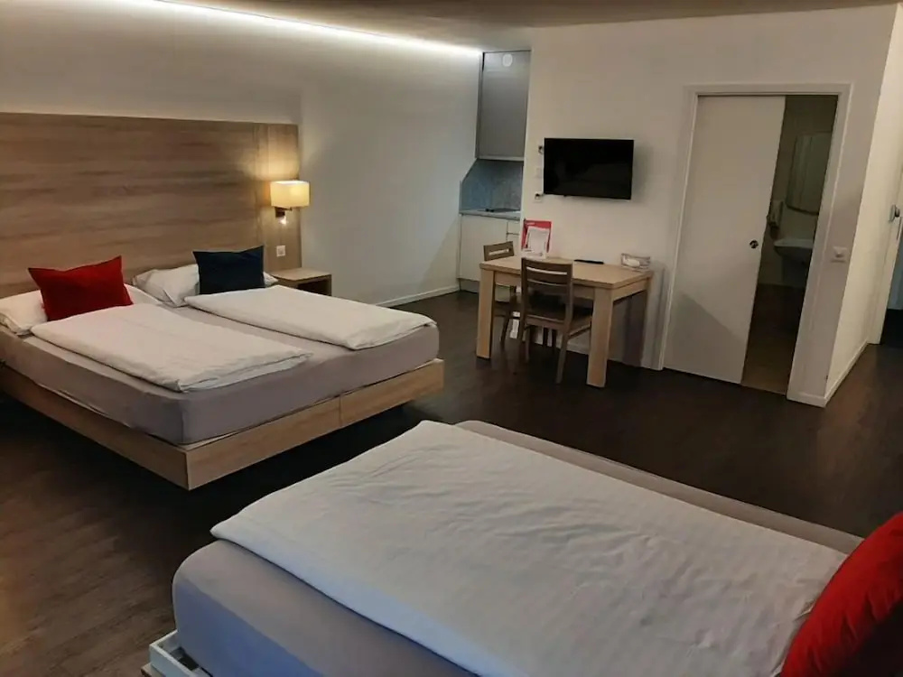 1 Bedroom Standard Family room