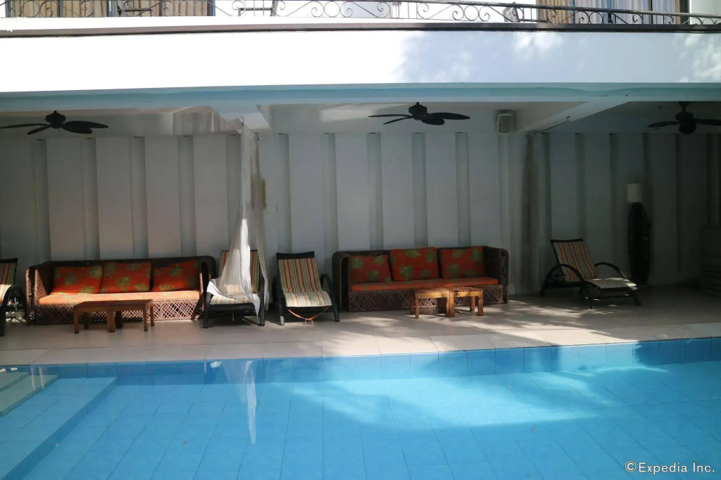 Sugarland Hotel