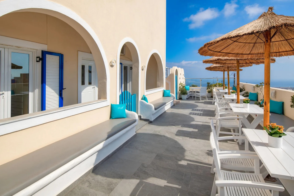 Beach & Waterfront
