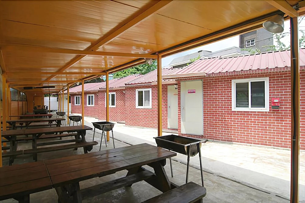 Cheongpyeong Redfox Pension