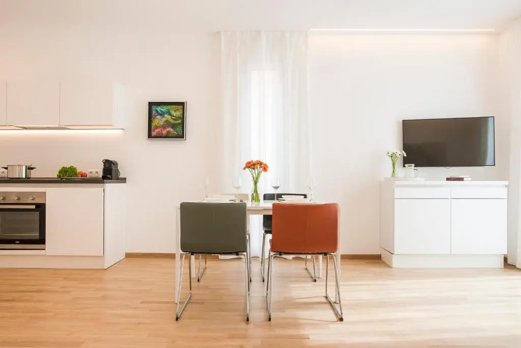 Deluxe Apartment