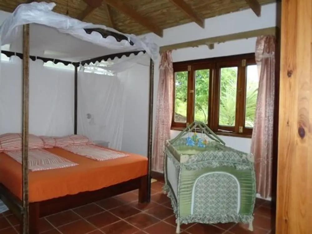 2 Bedrooms Family Apartment beachfront
