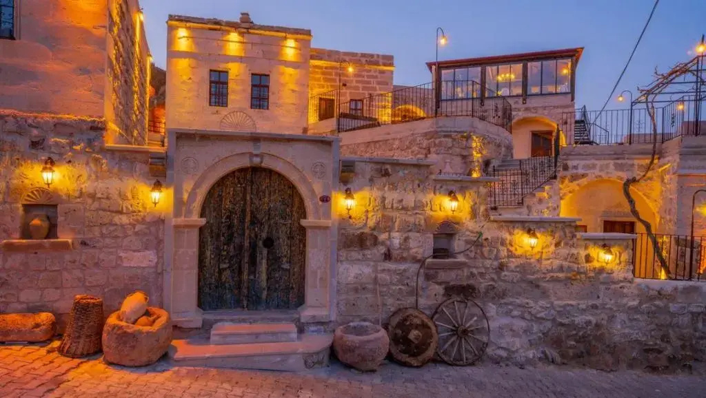 Theodora Village House