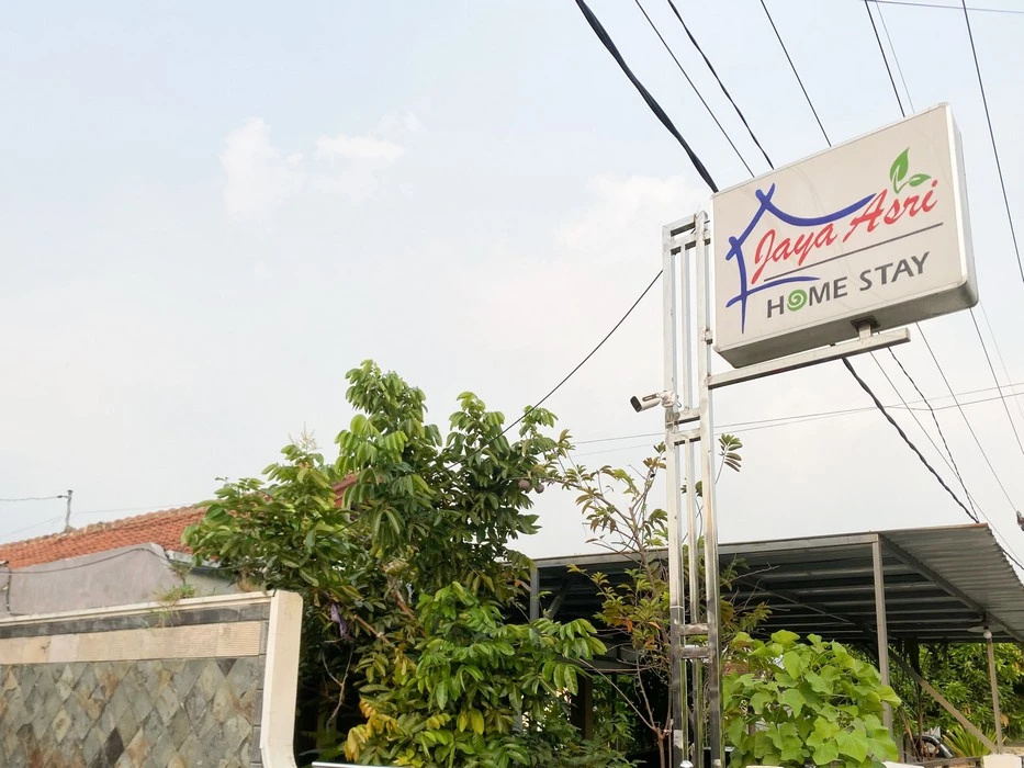Homestay Jaya Asri Syariah RedPartner near Alun Alun Jombang