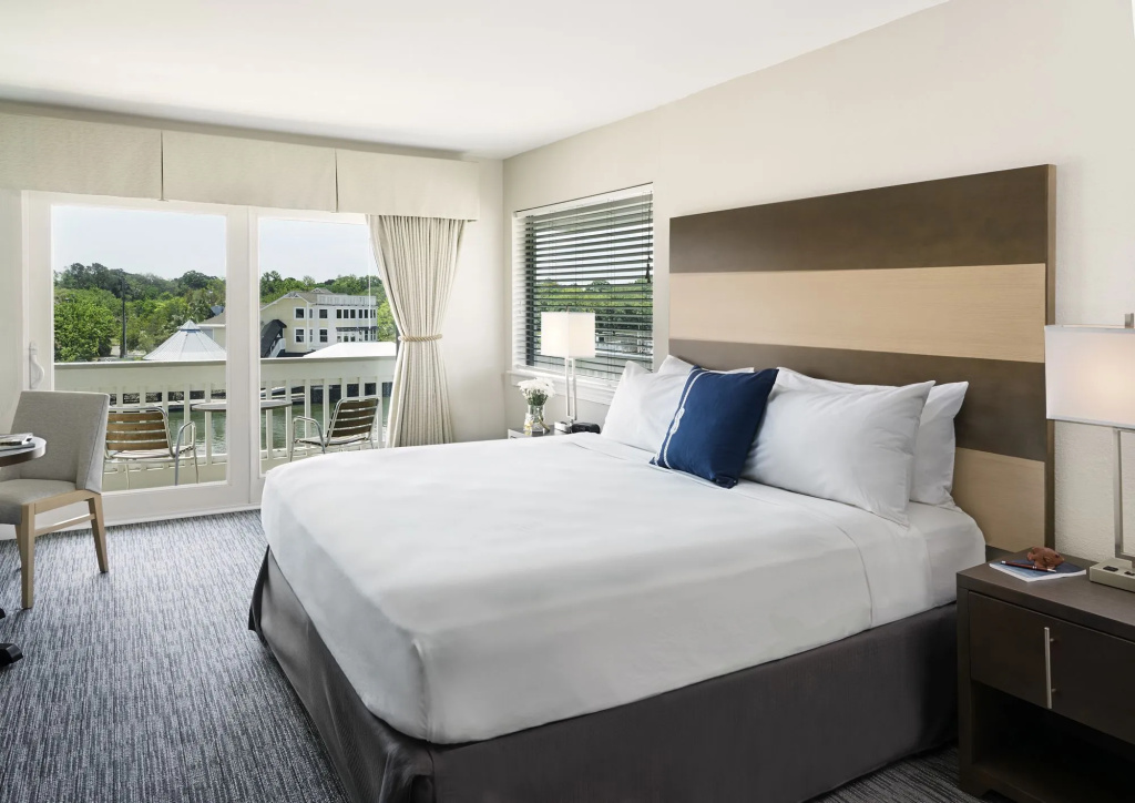 Shem Creek Inn - Général