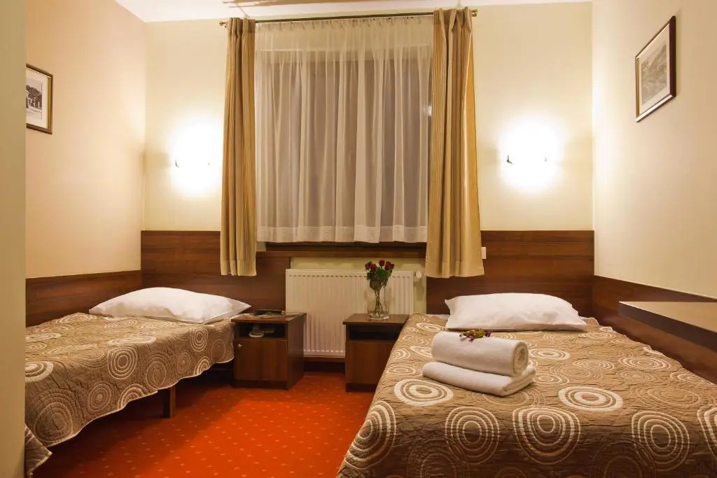 Standard Double room (full double bed)