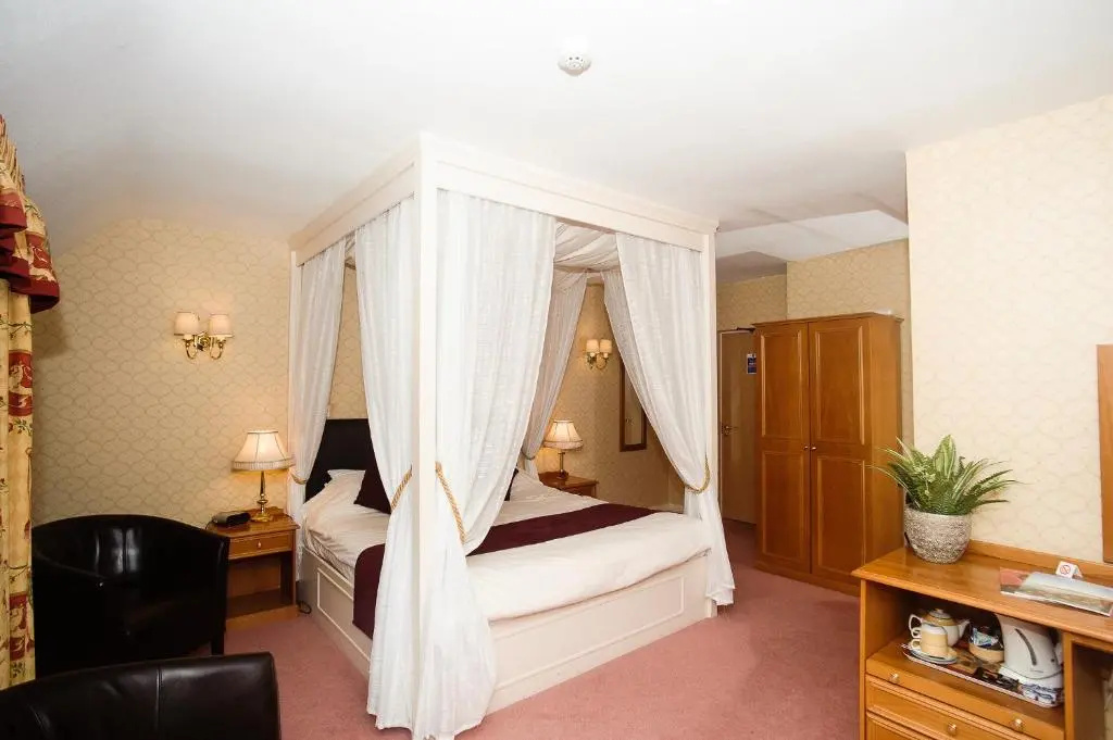 Howfield Manor Hotel - Chambres