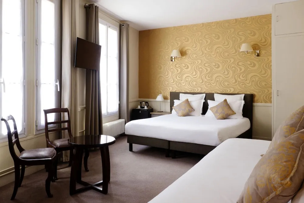 Hotel de La Motte Picquet 66