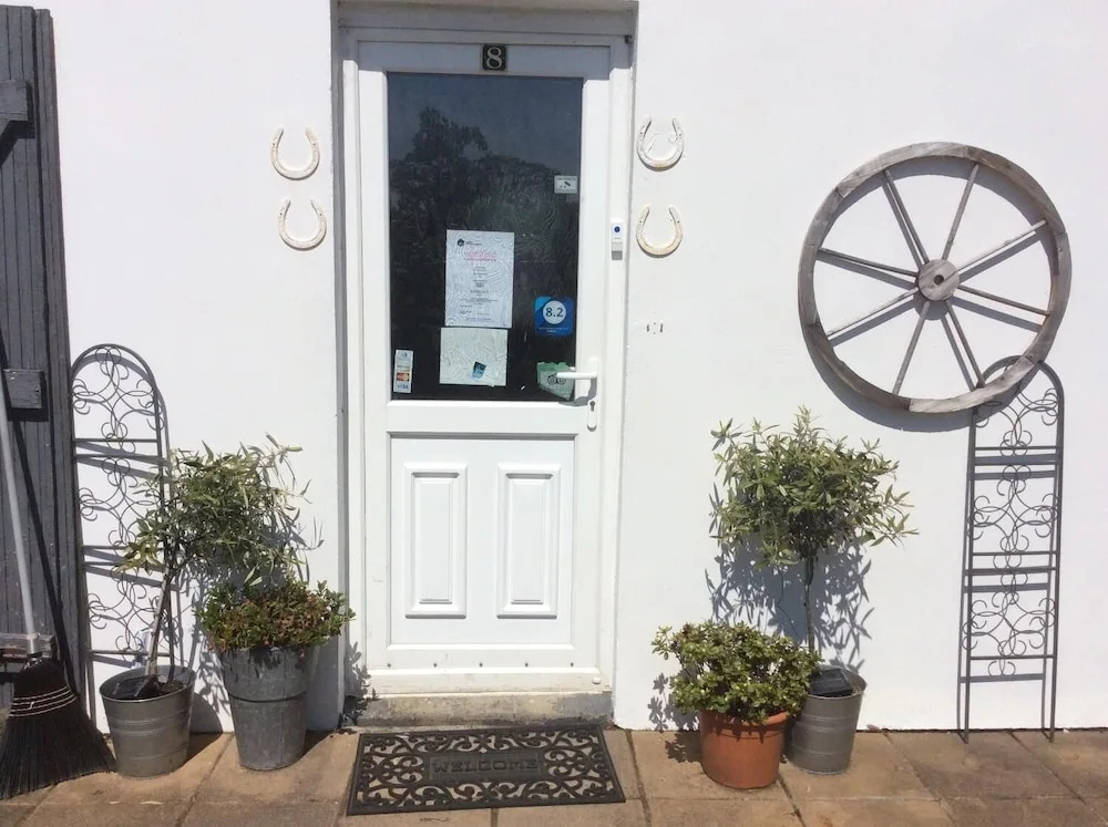 Coach House Suites