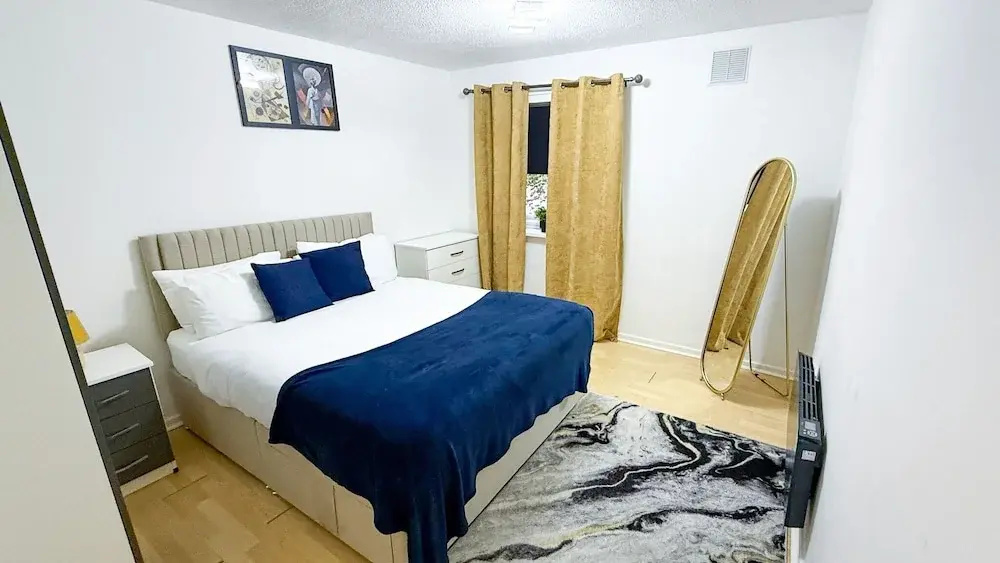 1br-freeparking -closetocentre -easytransportlinks