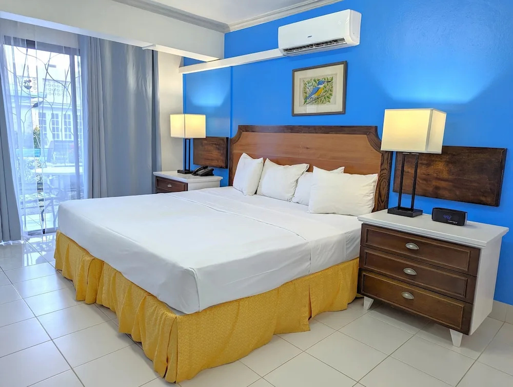 Double Studio (twin beds)
