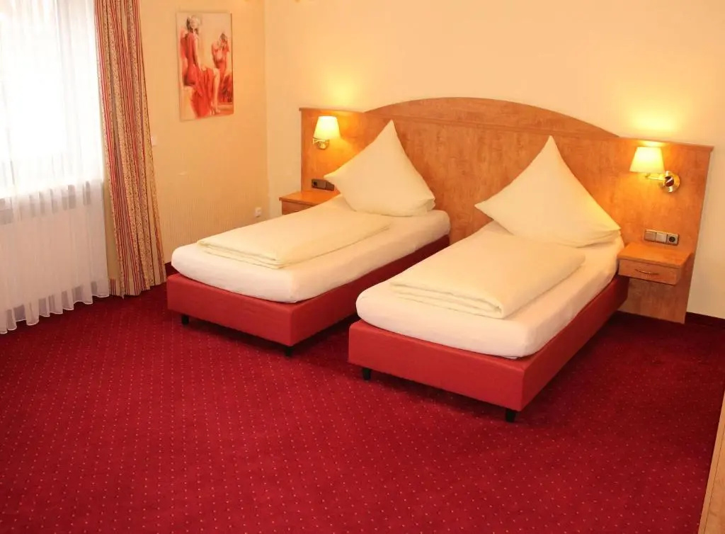 Comfort Double room (full double bed)