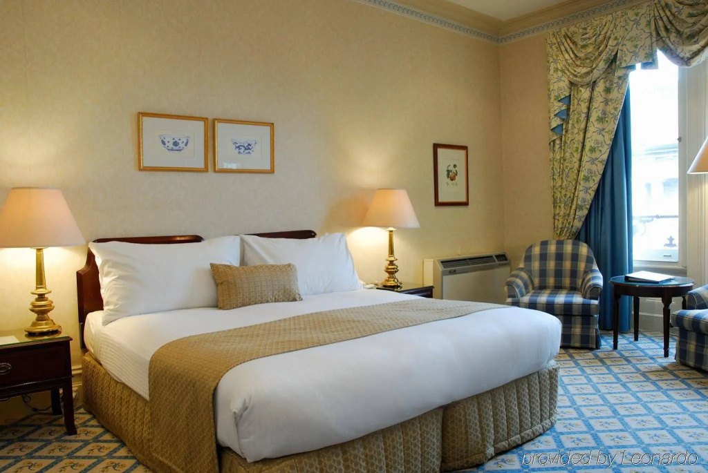The Hotel Windsor
