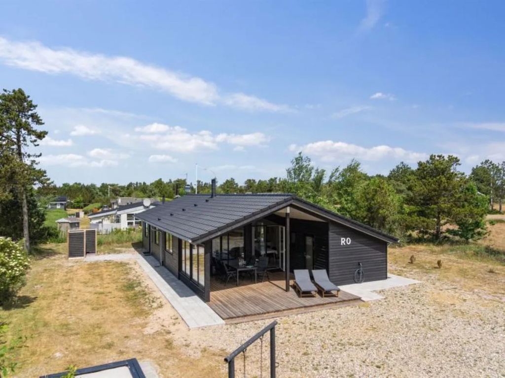 "Jerrit" - 225m from the sea in NE Jutland