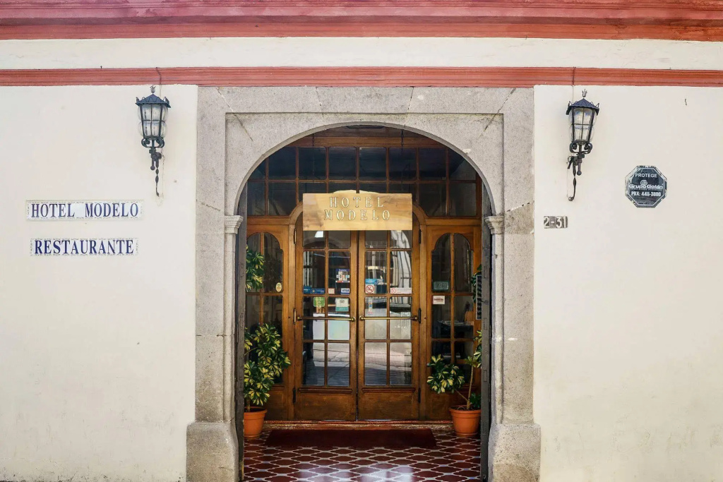 Hotel Modelo
