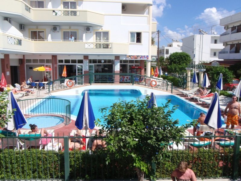 Agrellis Apartments