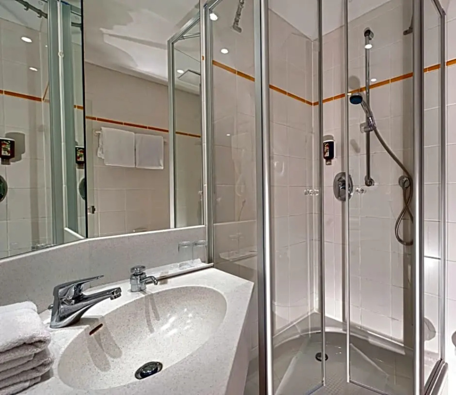 Hotel Schloss Schweinsburg - Chambres