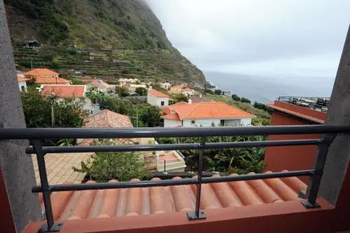 Balcony & Terrace