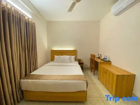 Economy Double room (full double bed)