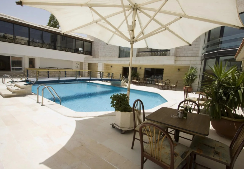Amman International - 5